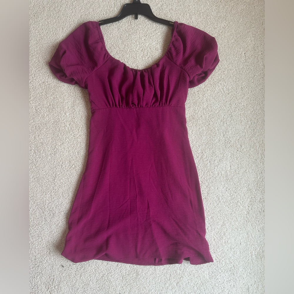 Wine colored Puff Sleeve Dress